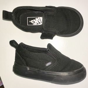Boys Vans Black Slip On/Velcro Size 5 Shoes